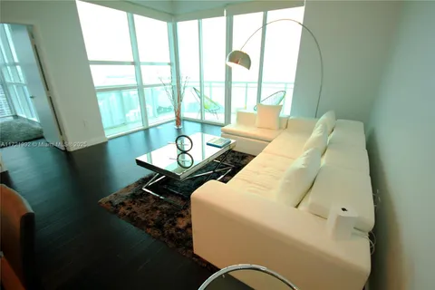 950 BRICKELL BAY DRIVE # 5310, Miami FL 33131