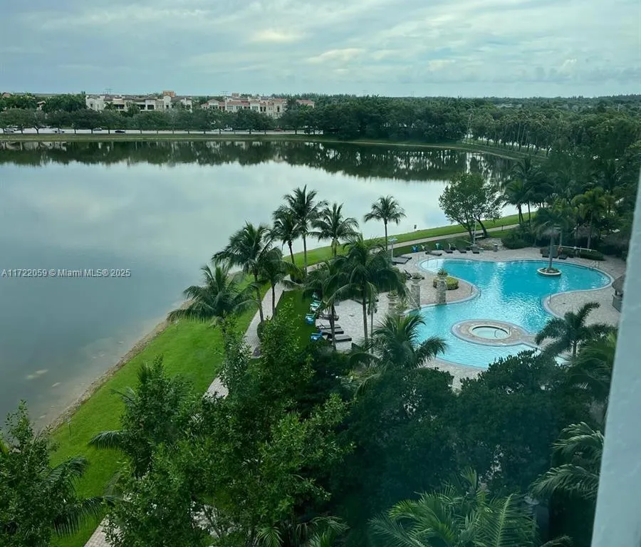 2681 N Flamingo Rd # 703S, Sunrise FL 33323
