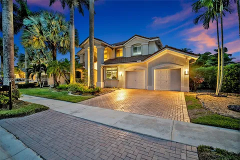 2257 N Quail Roost Dr, Weston FL 33327