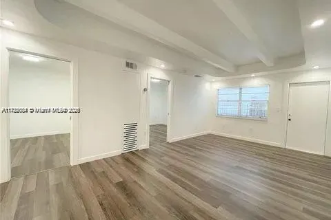 1245 Pennsylvania # 3, Miami Beach FL 33139