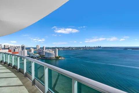 1331 Brickell Bay Dr # 3901, Miami FL 33131