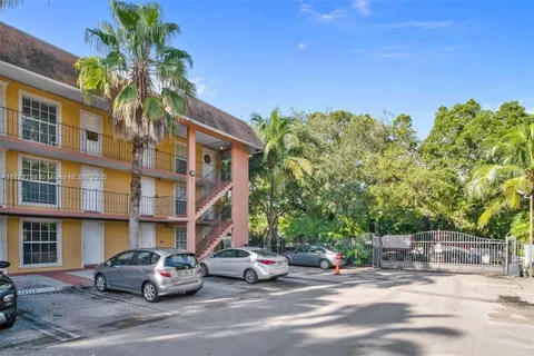 3245 Virginia St # 55, Miami FL 33133