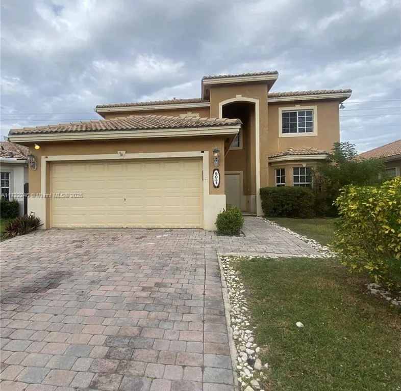 9031 SW 208th Ter, Cutler Bay FL 33189