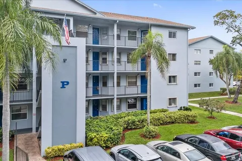 650 SW 124th Ter # 315P, Pembroke Pines FL 33027