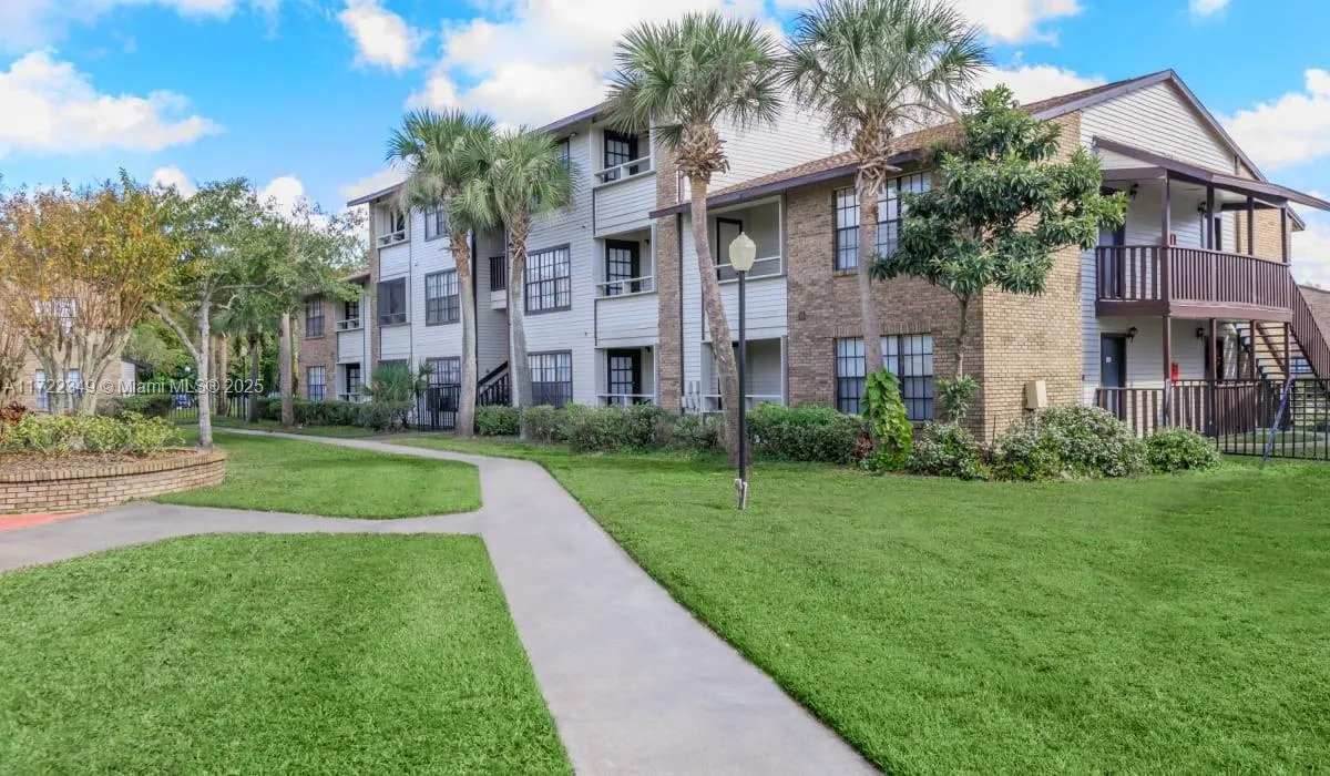 4603 Cason Cove # 313, Orlando FL 32811