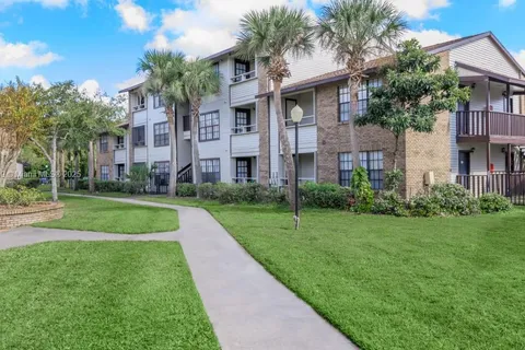 4603 Cason Cove # 313, Orlando FL 32811