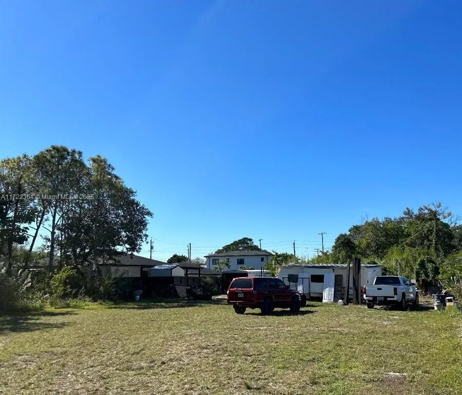 112th Ct SW, Unincorporated Dade County FL 33170