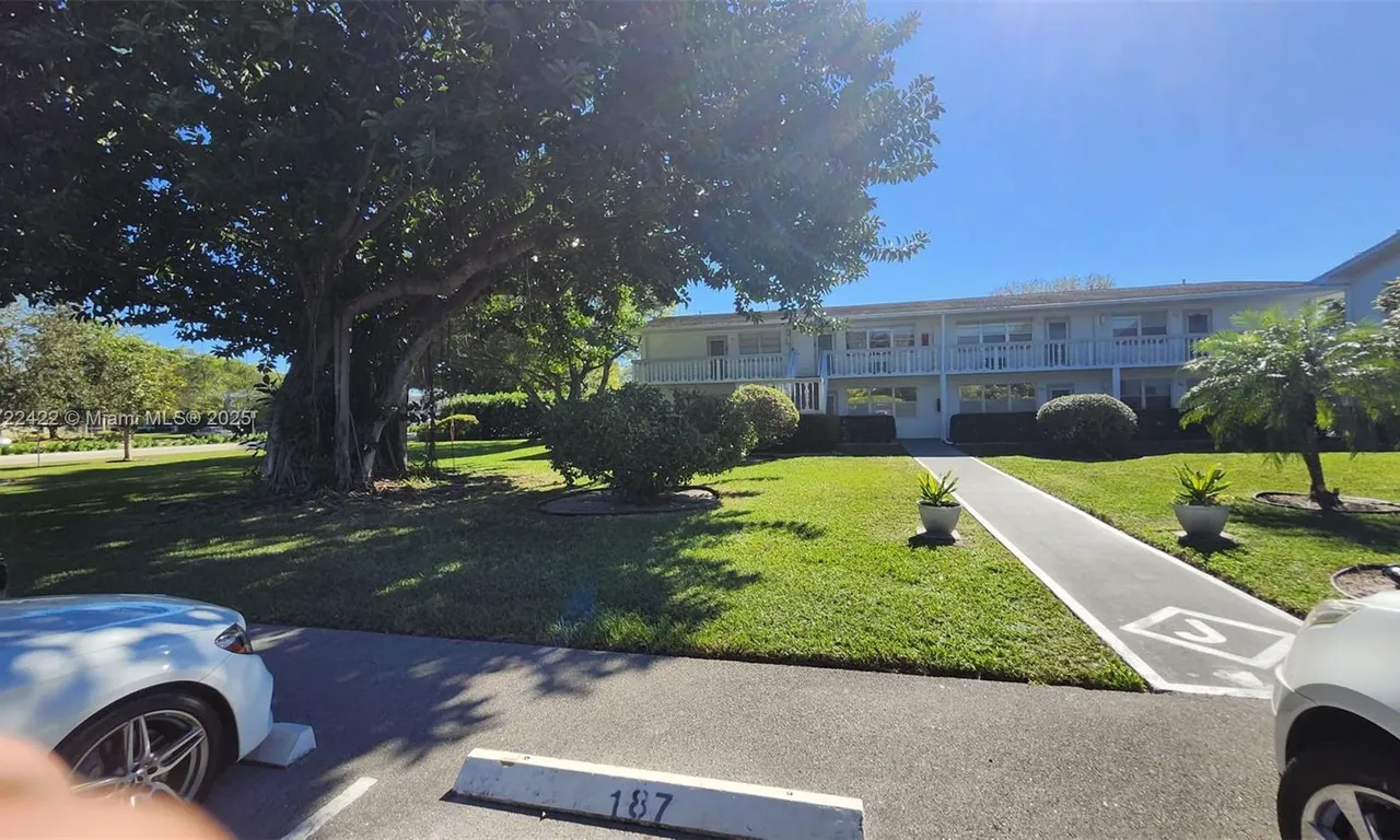 198 Tilford J # 198, Deerfield Beach FL 33442