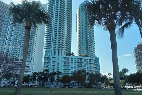 1900 Bayshore Dr # 3518, Miami FL 33132