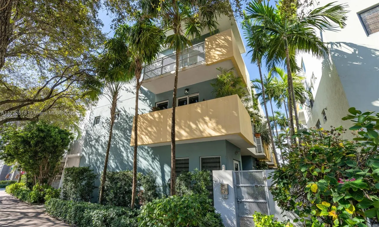 204 Washington Ave # 13, Miami Beach FL 33139