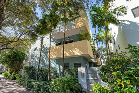 204 Washington Ave # 13, Miami Beach FL 33139