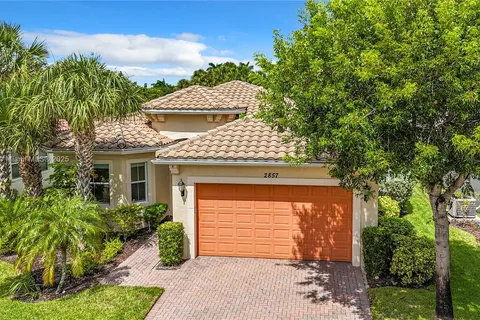 2857 Bellarosa Cir, Royal Palm Beach FL 33411