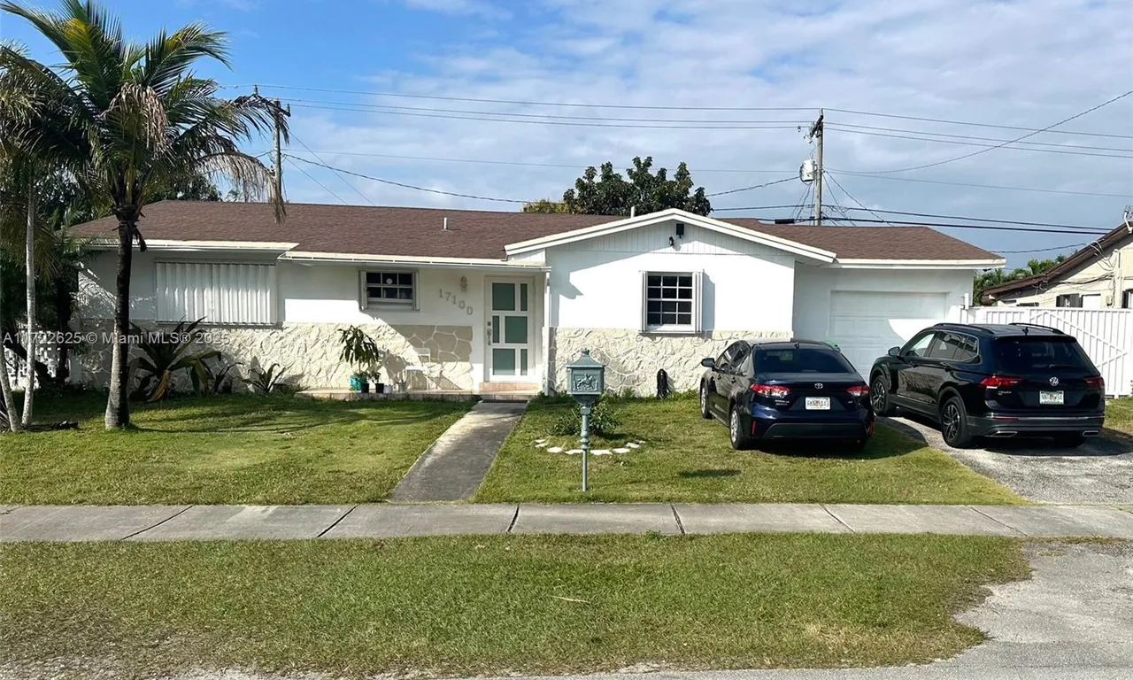 17100 SW 119th Ave, Miami FL 33177