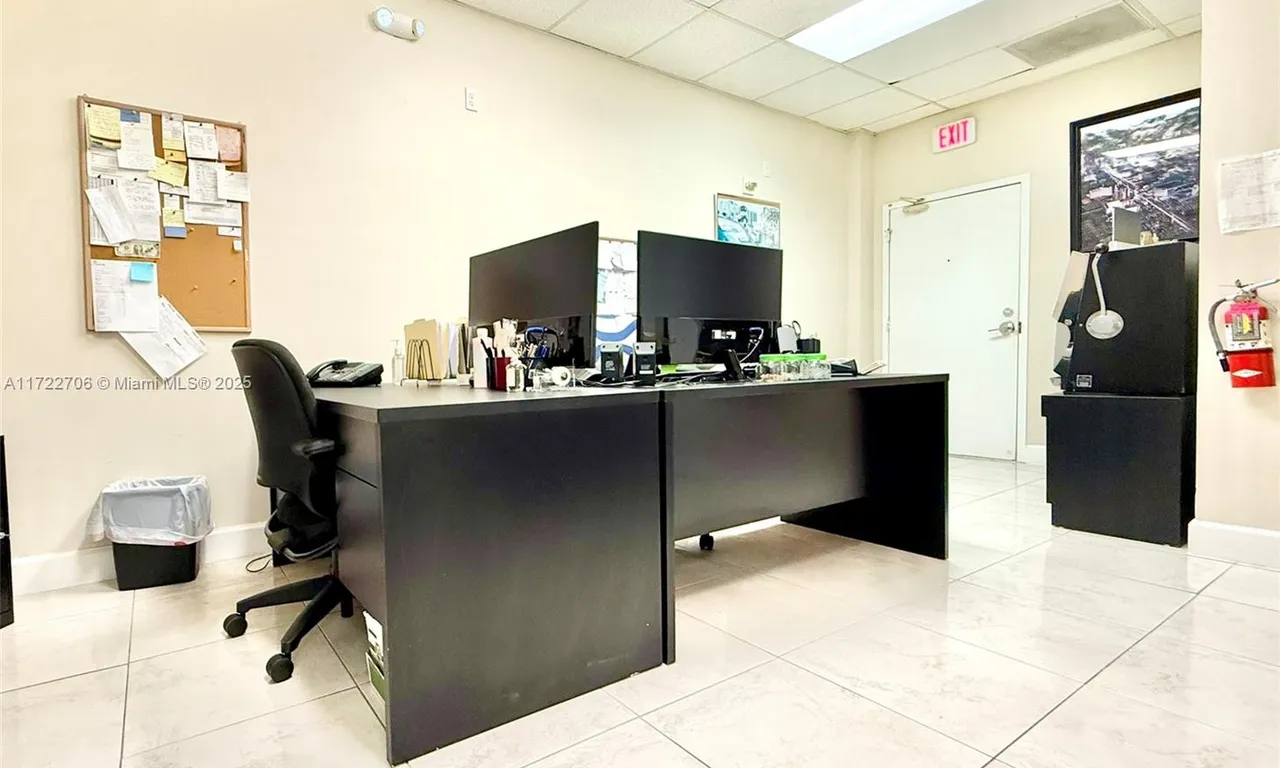 3800 S Ocean Dr # 233, Hollywood FL 33019