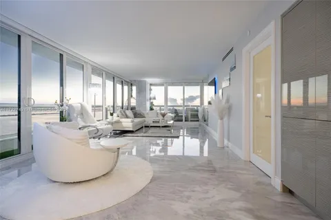 1717 N Bayshore Dr # 3934, Miami FL 33132