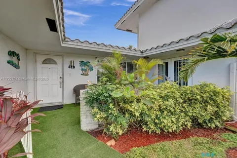 410 SW 18th, Pompano Beach FL 33060