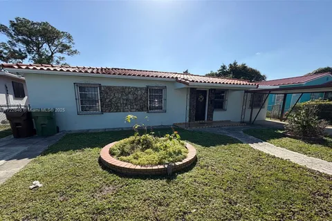 536 E 27th St # 536, Hialeah FL 33013