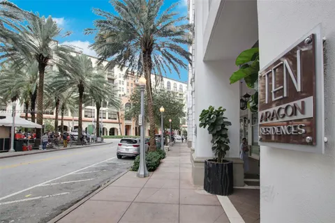 10 Aragon Ave # 1218, Coral Gables FL 33134