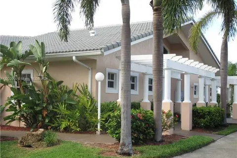 21340 NE 8th Ct # 1, Miami FL 33179