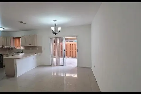 10648 NW 87th Ct # 10648, Hialeah Gardens FL 33018