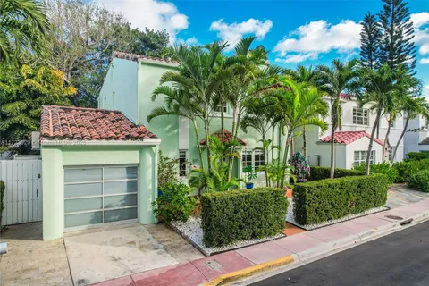 837 Espanola Way, Miami Beach FL 33139