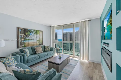 3000 S Ocean Dr # 1122, Hollywood FL 33019