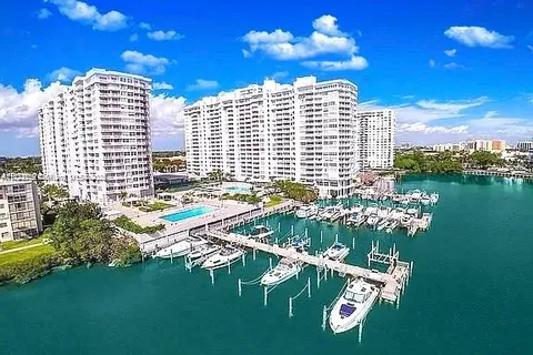 18081 Biscayne Blvd # 505, Aventura FL 33160