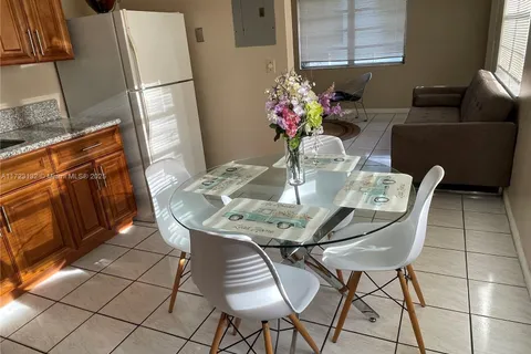 10839 NE 2nd Pl # 10839, Miami FL 33161