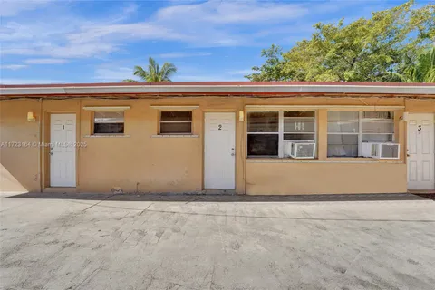 5797 Flagler St # 2, Hollywood FL 33023