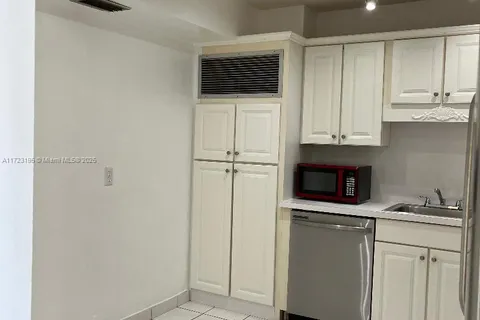 2851 NE 183rd St # 1714E, Aventura FL 33160