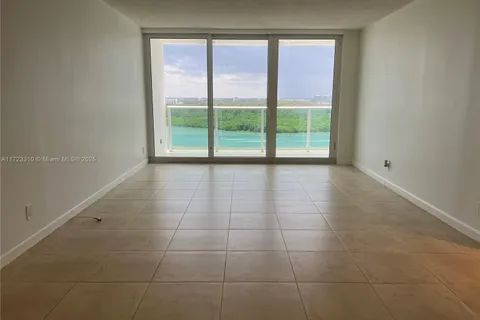 100 Bayview Dr # 1918, Sunny Isles Beach FL 33160