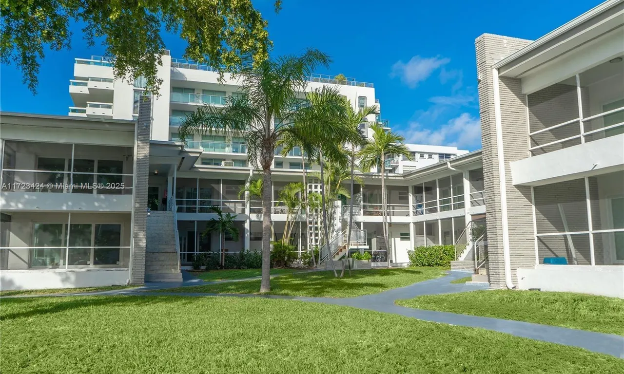 9200 E Bay Harbor Dr # 4, Bay Harbor Islands FL 33154