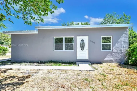 17961 NW 2nd Pl, Miami Gardens FL 33169