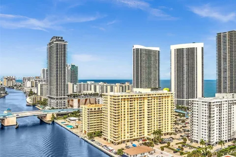 1833 S Ocean Dr # 1808, Hallandale Beach FL 33009