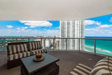 6301 Collins Ave # 2608, Miami Beach FL 33141