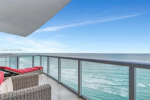 17001 Collins Ave # 2106, Sunny Isles Beach FL 33160