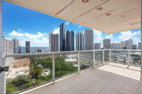 230 174th St # 1919, Sunny Isles Beach FL 33160