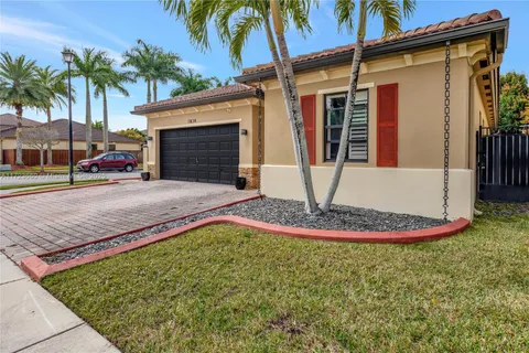 11838 SW 154th Path, Miami FL 33196