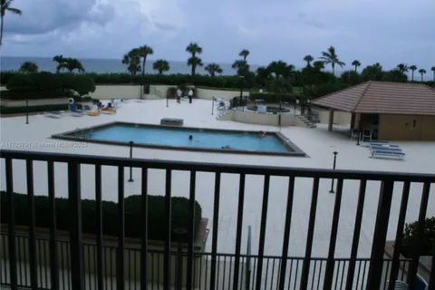 400 Ocean Trail Way # 206, Jupiter FL 33477