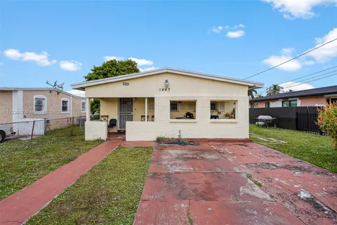 1467 NW 154th St, Miami Gardens FL 33054