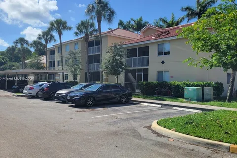 410 S Park Rd # 108, Hollywood FL 33021