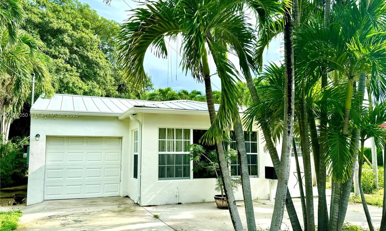 177 NE 86th St, El Portal FL 33138