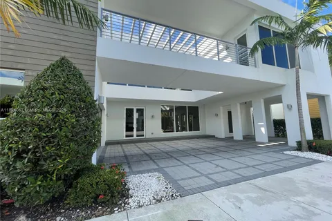 10250 NW 74th Ter # 0, Doral FL 33178