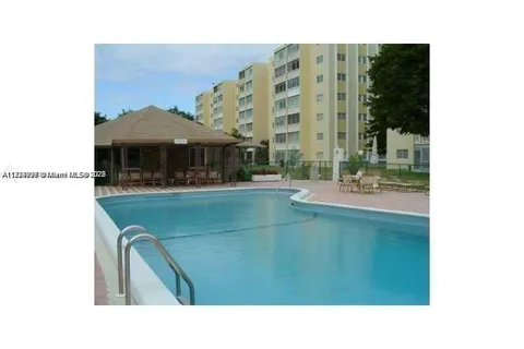 301 NE 14th Ave # 702, Hallandale Beach FL 33009