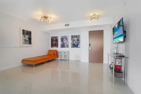 6365 Collins Ave # 2702, Miami Beach FL 33141