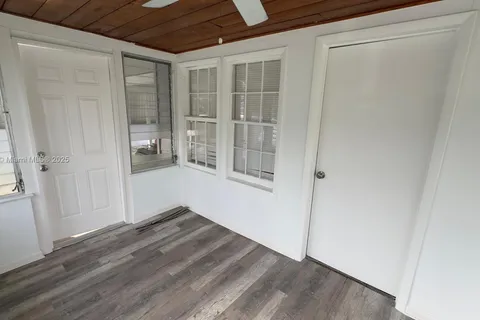1271 NE 32nd St # 1279, Oakland Park FL 33334