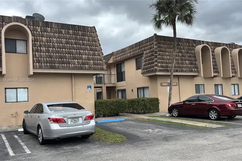 10856 Royal Palm Blvd # 10856, Coral Springs FL 33065