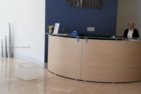 401 69th St # 209, Miami Beach FL 33141