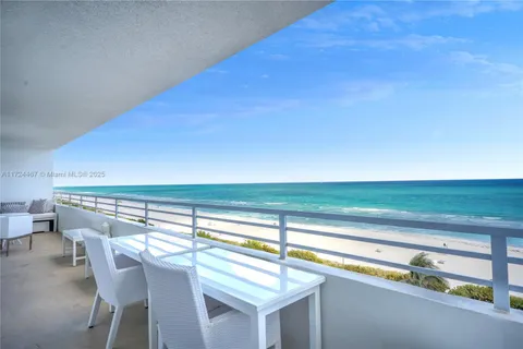 5555 Collins Ave # 9H, Miami Beach FL 33140