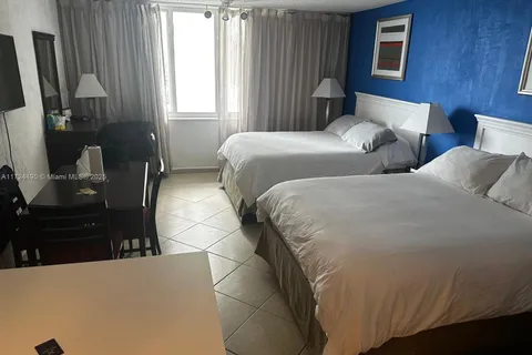 19201 Collins Ave # 701, Sunny Isles Beach FL 33160